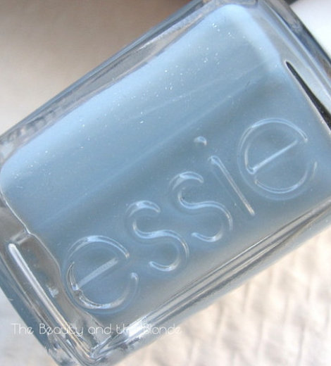 Essie Shearling Darling Collection | Parka Perfect und Warm & Toasty Turtleneck