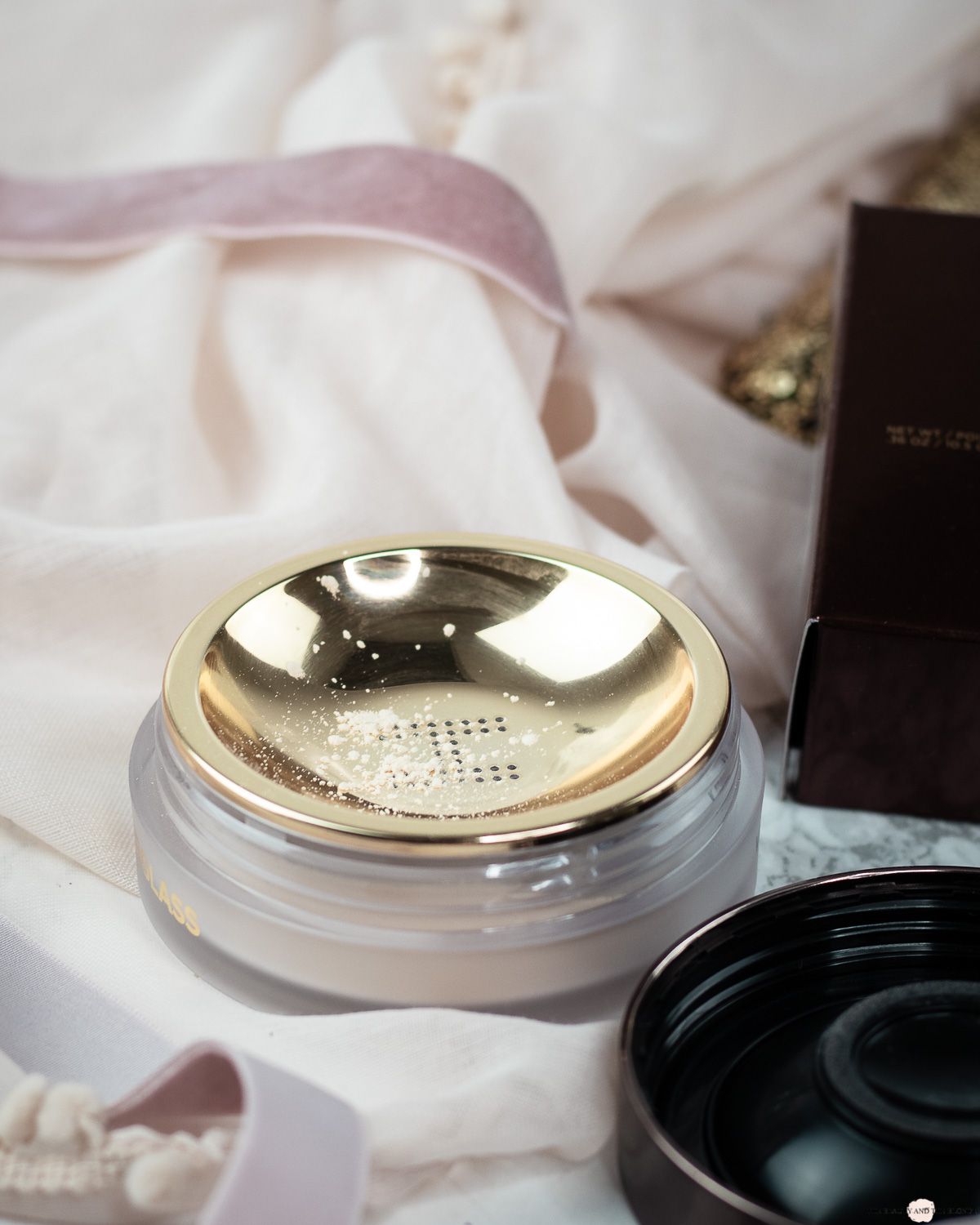 Hourglass Veil Translucent Setting Powder Puder Review Highend Makeup