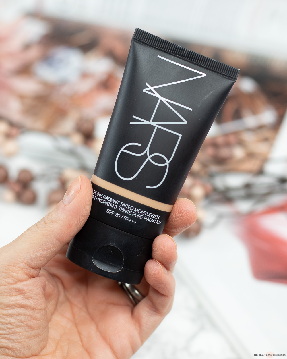 nars pure radiant tinted moisturizer