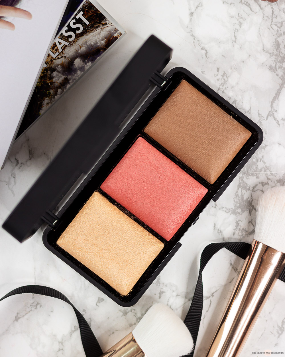 Review | L.O.V x Laetitia Lemak Sculpting Glow Palette